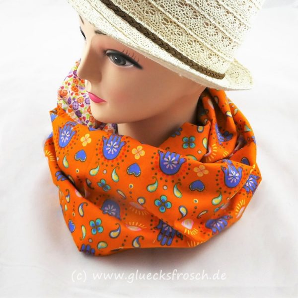 Schlauchschal, orange mit Fatimas Hand und Blumenmuster, zu Wenden. – Bild 2