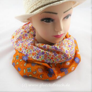 Schlauchschal, orange mit Fatimas Hand und Blumenmuster, zu Wenden.