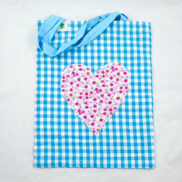 Stofftasche blau mit Herz