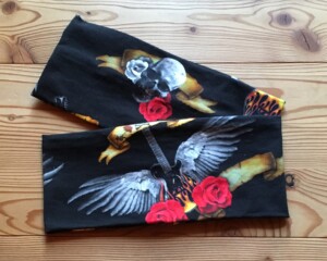 Stirnband, Jersey, schwarz, Totenkopf, Gitarre, Rosen