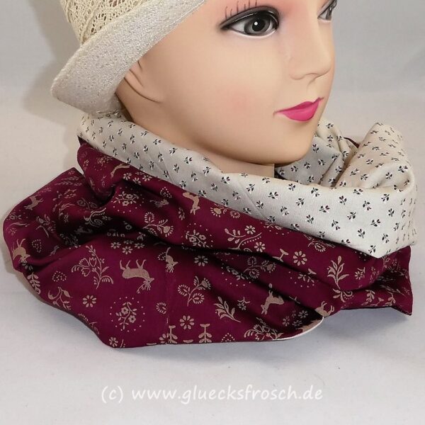 Trachtenschal in weinrot und weiß mit Hirsche und Blumen