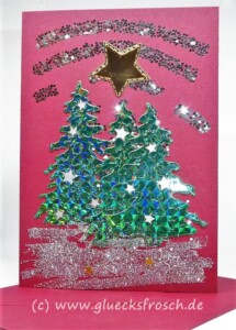 rote Weihnachtkarte mit Baum