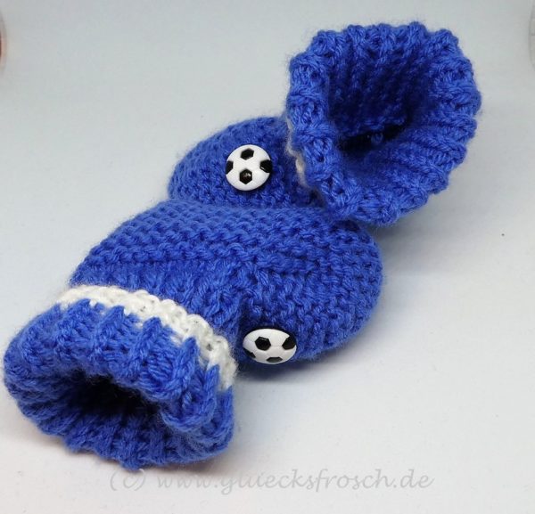 babyschuhe blau fußball