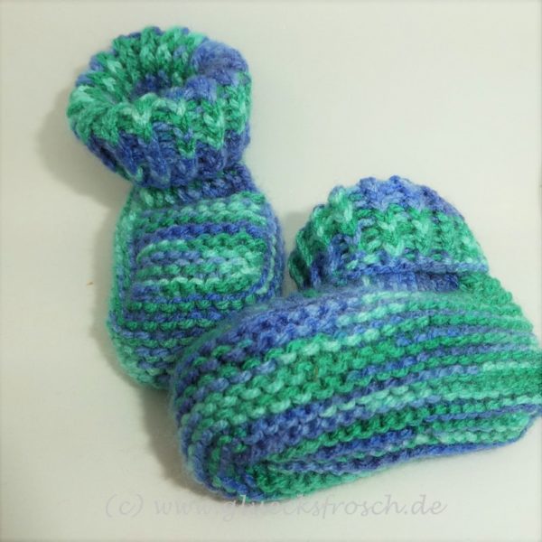 Babyschuhe, blau und grün, Fußlänge 9,5 cm, kuschelweiche Babywolle – Bild 2