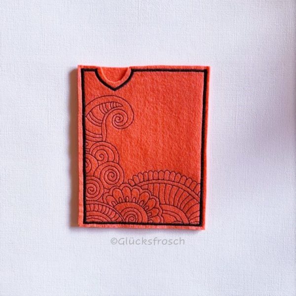 Impfausweishülle, Hülle für Impfpass, orange mit schwarzem Ornament, etwas größer, passend auch für den alten gelben Impfausweis – Bild 3